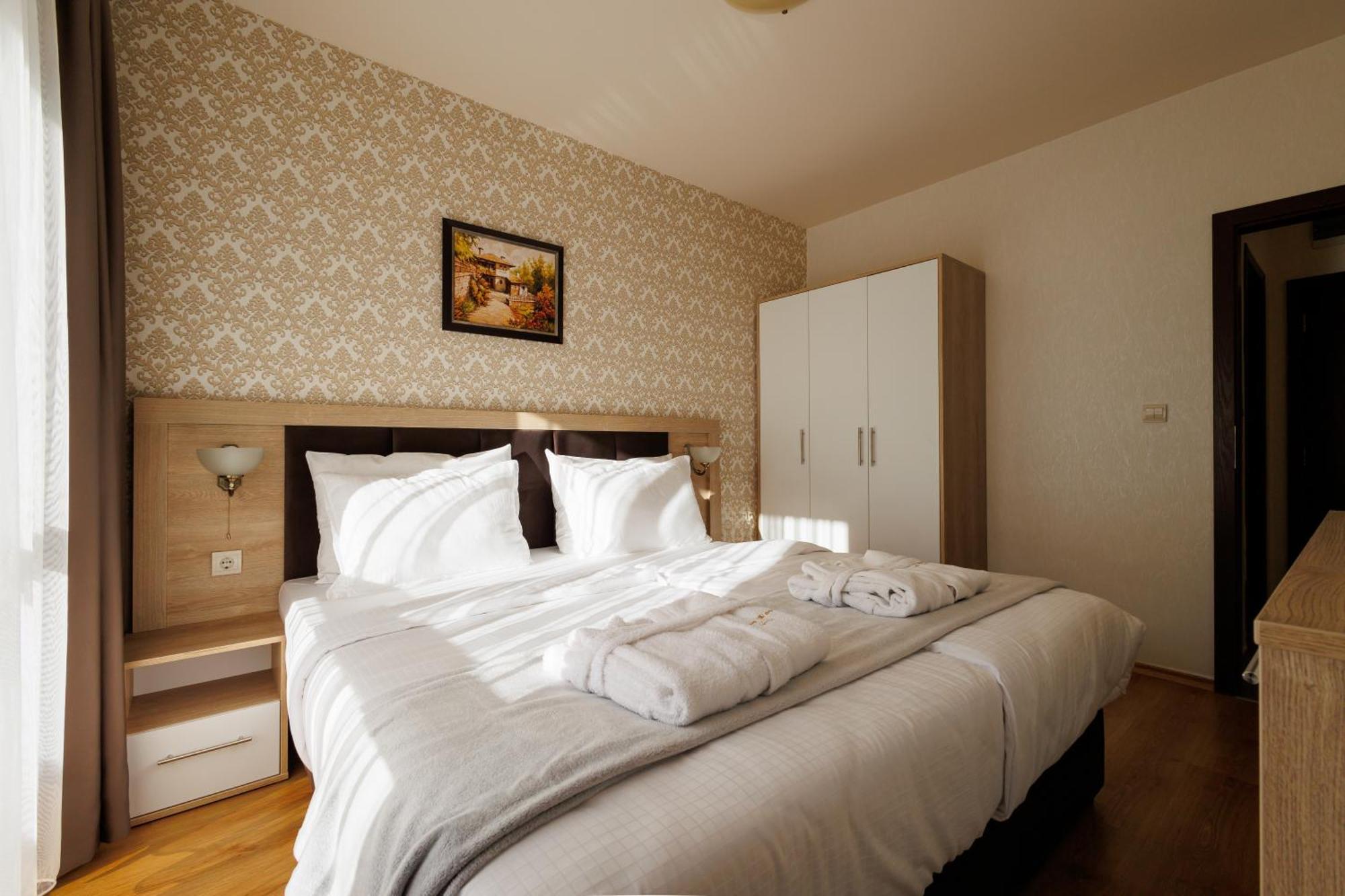 Green Wood Hotel & Spa 班斯科 外观 照片