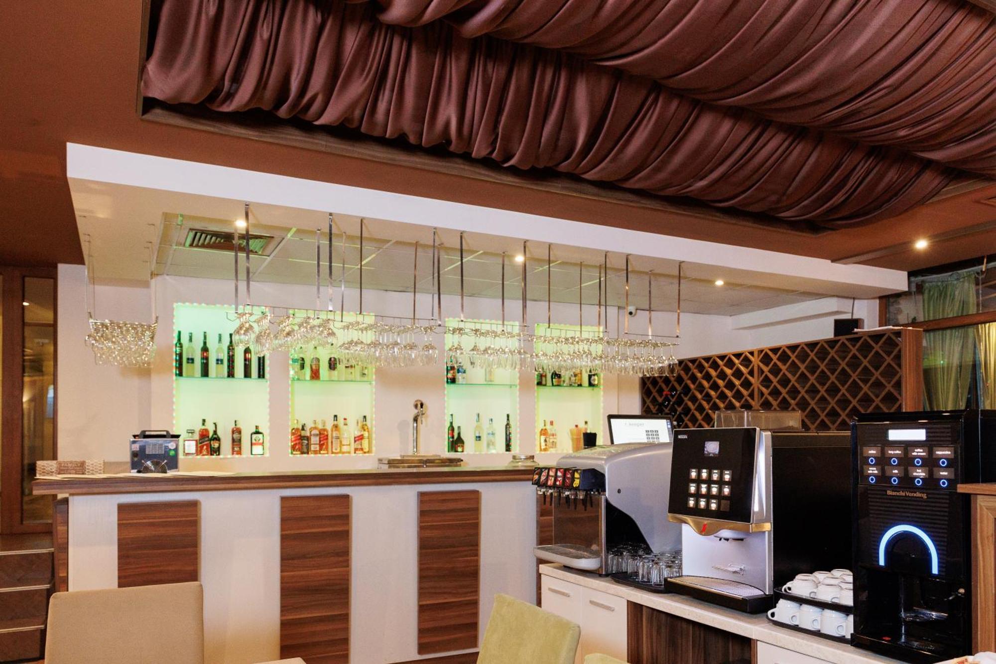 Green Wood Hotel & Spa 班斯科 外观 照片