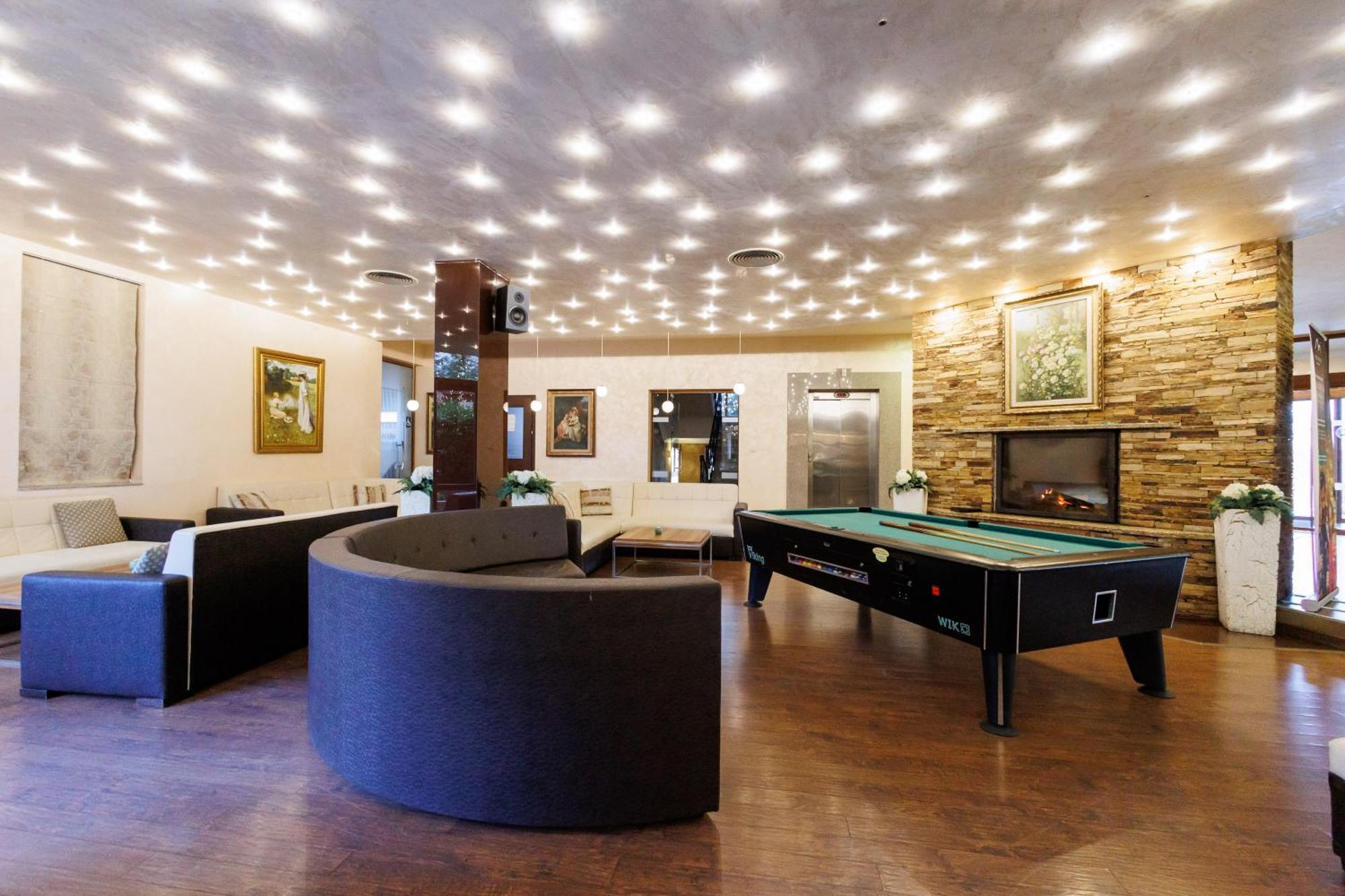 Green Wood Hotel & Spa 班斯科 外观 照片