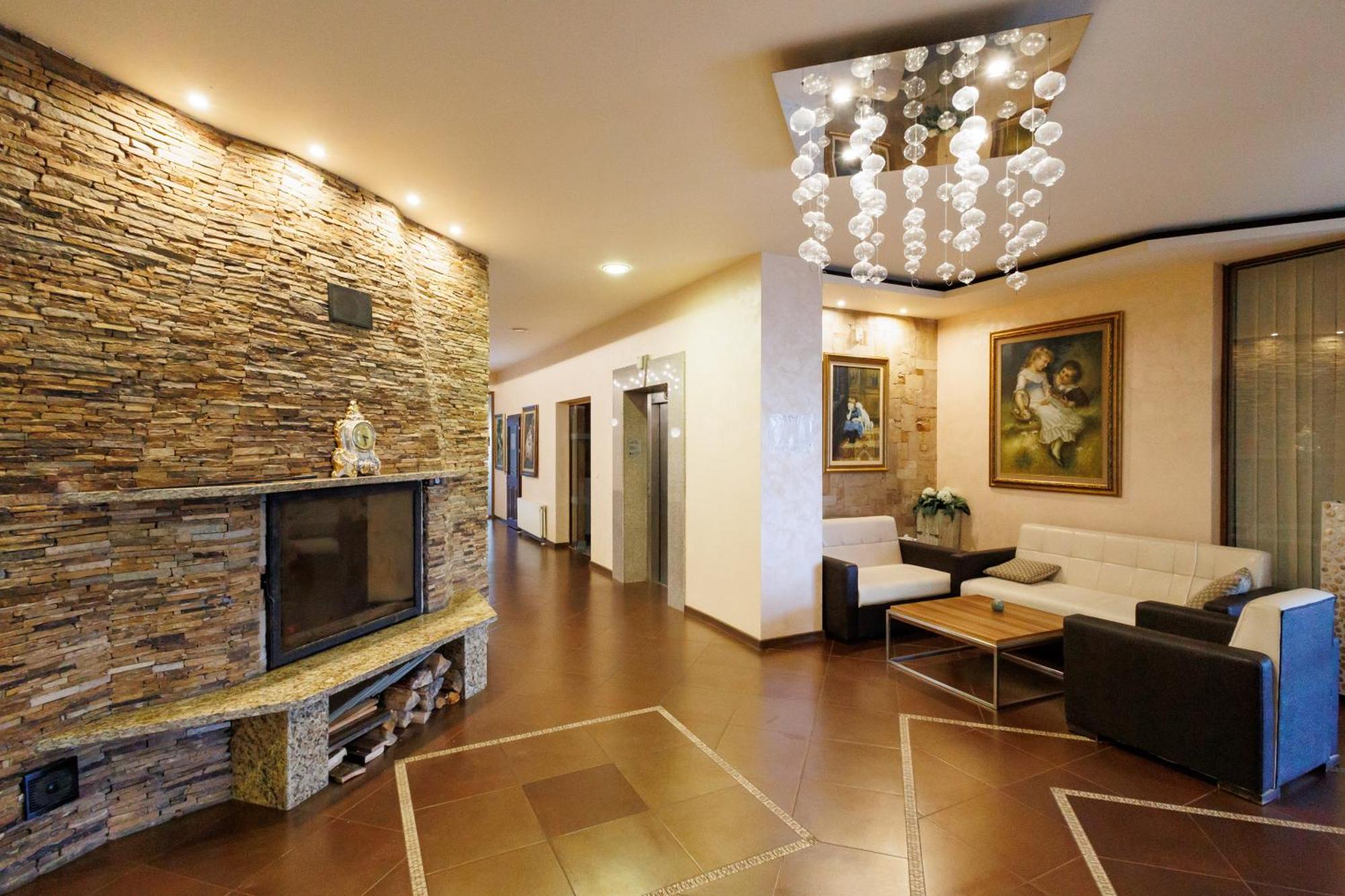 Green Wood Hotel & Spa 班斯科 外观 照片